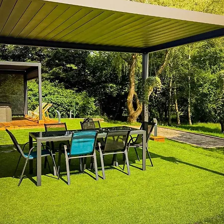 L'echappee Aux Cerfs * Les Rouges-Eaux