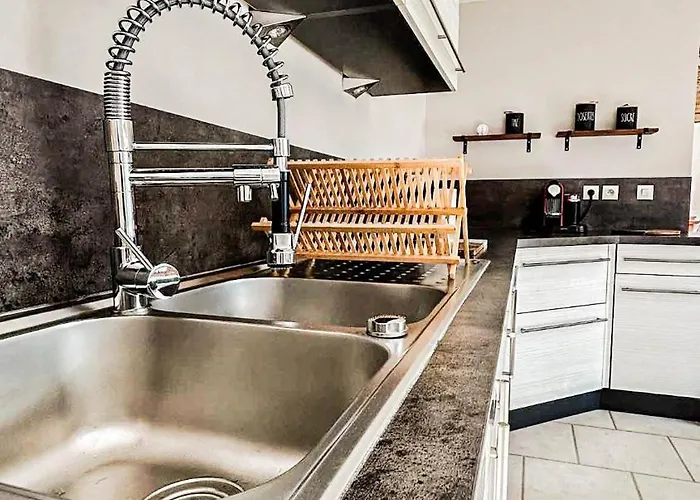 L'echappee Aux Cerfs * Les Rouges-Eaux